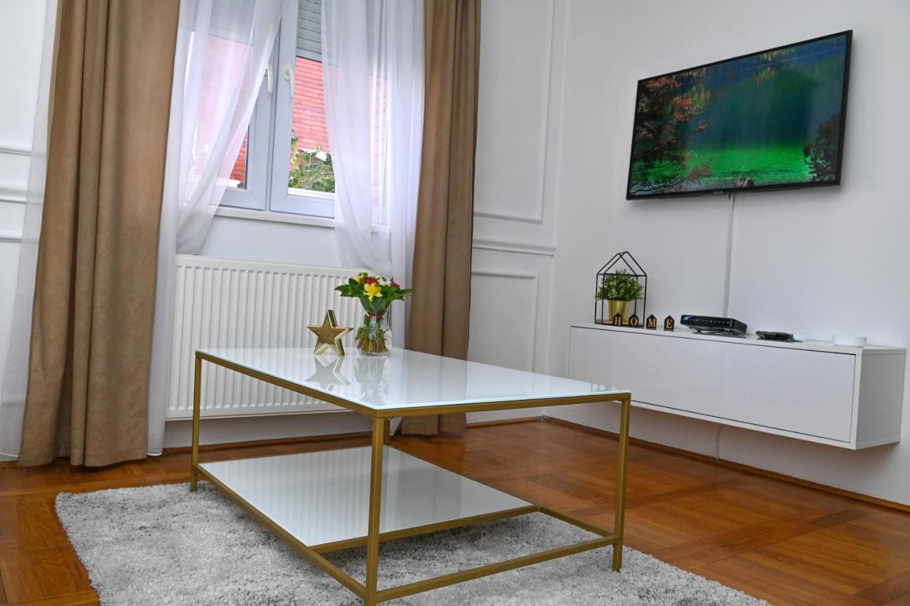 Cozy Apartment Novi Sad Eksteriør billede